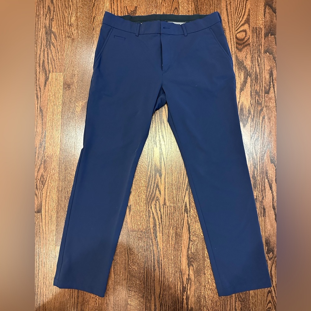 KJUS Men’s Ike Golf Pants | Navy | Size 54 (XL) | MG20-901